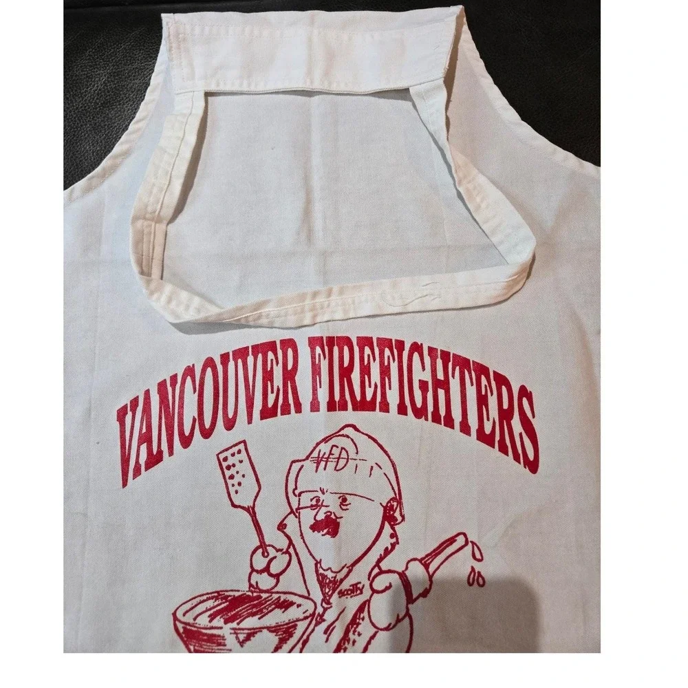 Vancouver Firefighters Barbecue Brigade Apron OS White Red Excellent Graphic BBQ